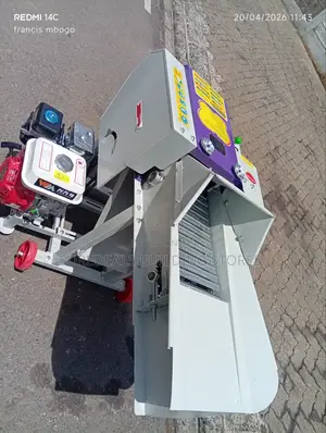 High Speed Engine Powered Chaff Cutter