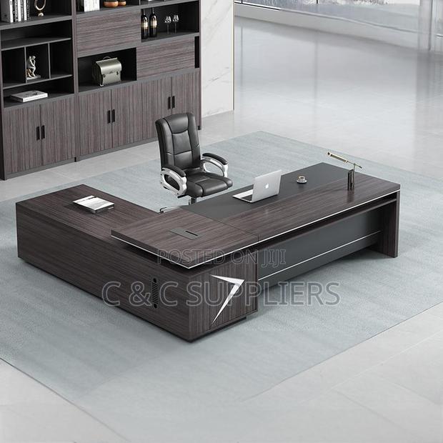 Office Tables; 160cm Executive Office Desk With Drawers
