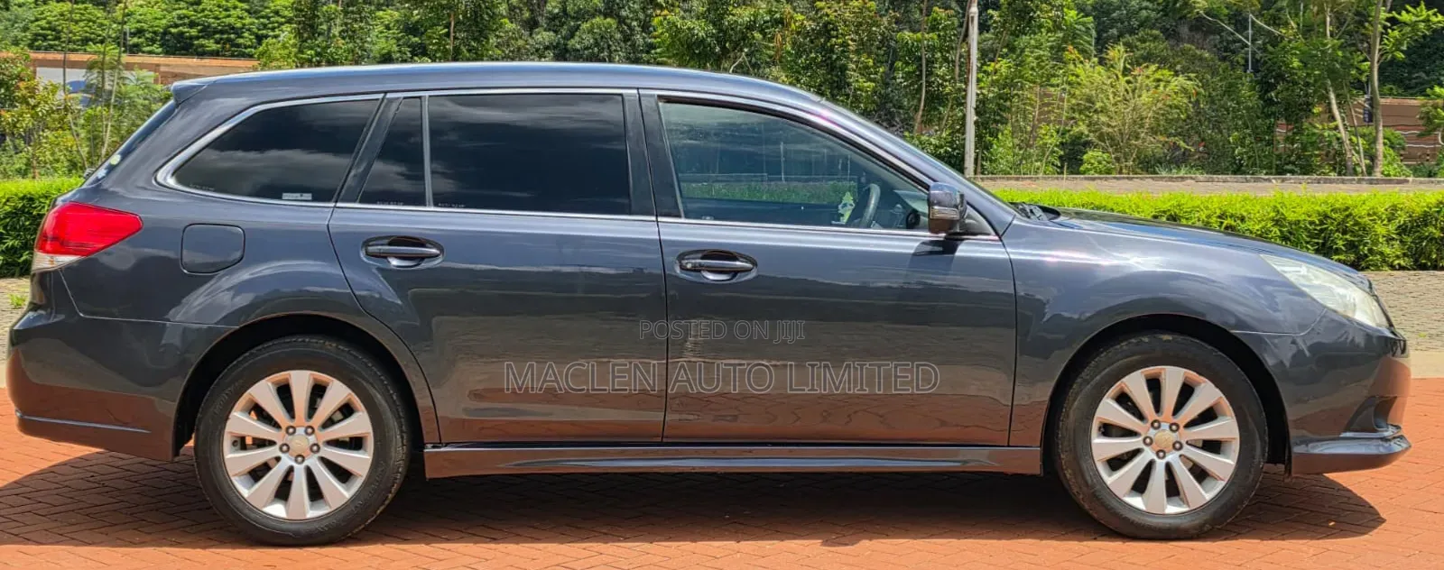 Subaru Legacy 2012 Gray
