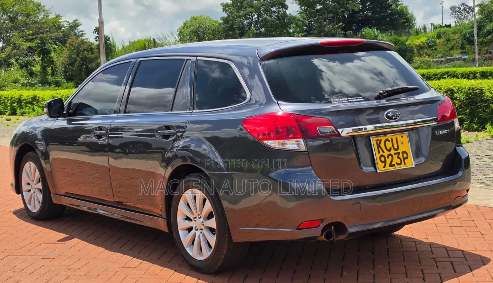 Subaru Legacy 2012 Gray
