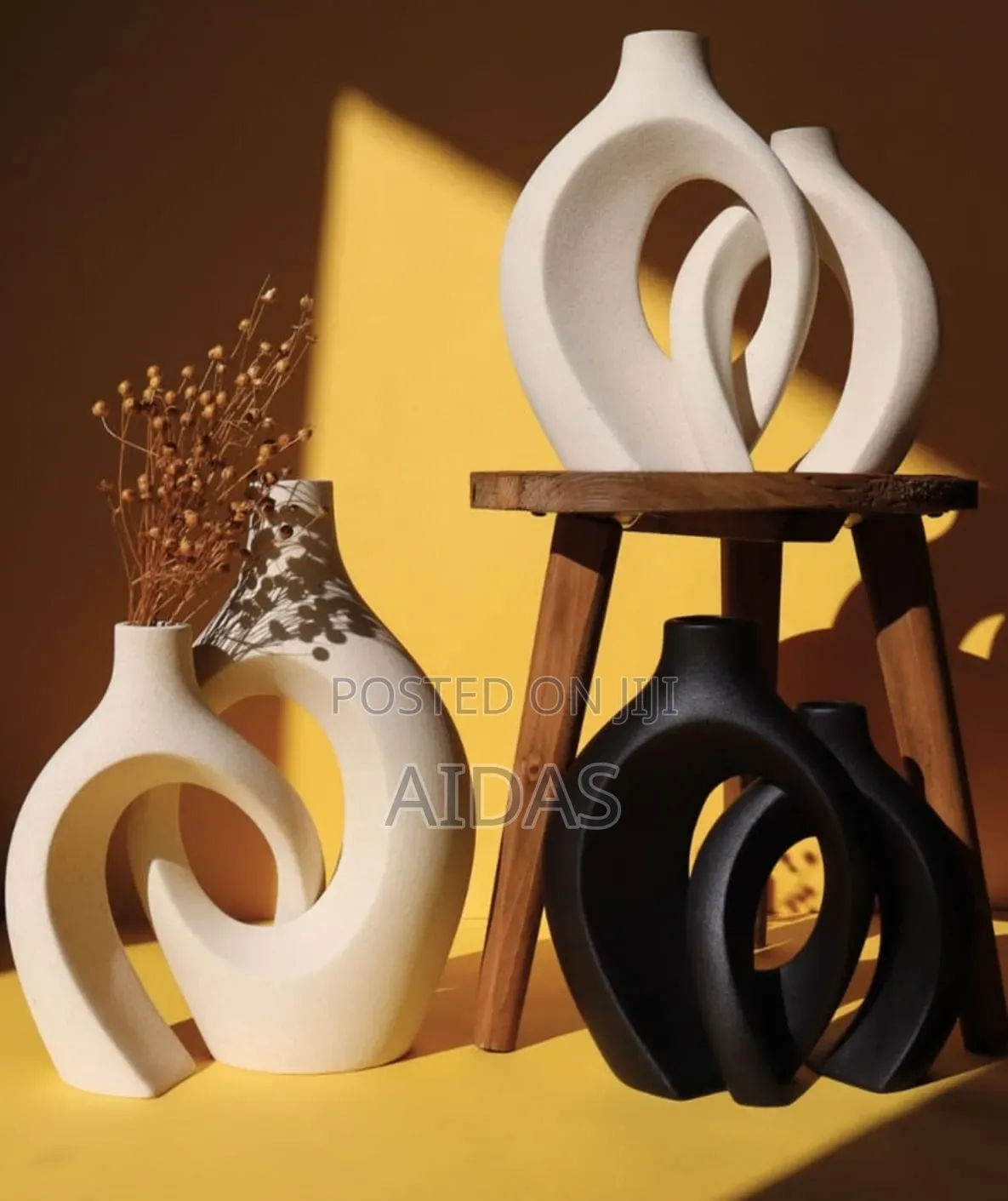 Ceramic Twin Vases (2-Piece Set) – Modern Home Décor