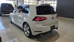 Volkswagen Golf GTI 2.0T S 2018