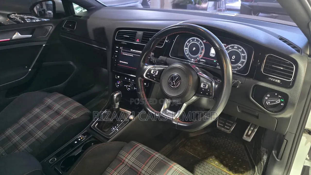 Volkswagen Golf GTI 2.0T S 2018