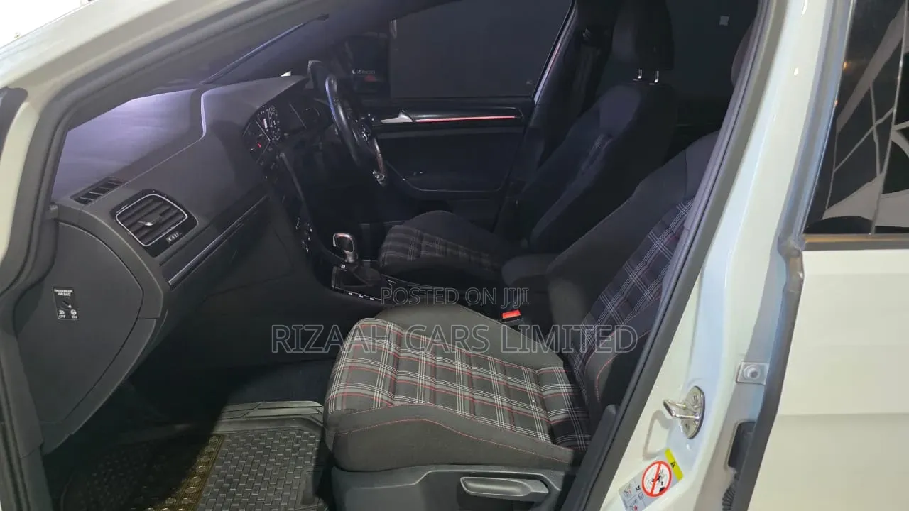 Volkswagen Golf GTI 2.0T S 2018