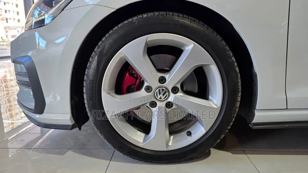 Volkswagen Golf GTI 2.0T S 2018