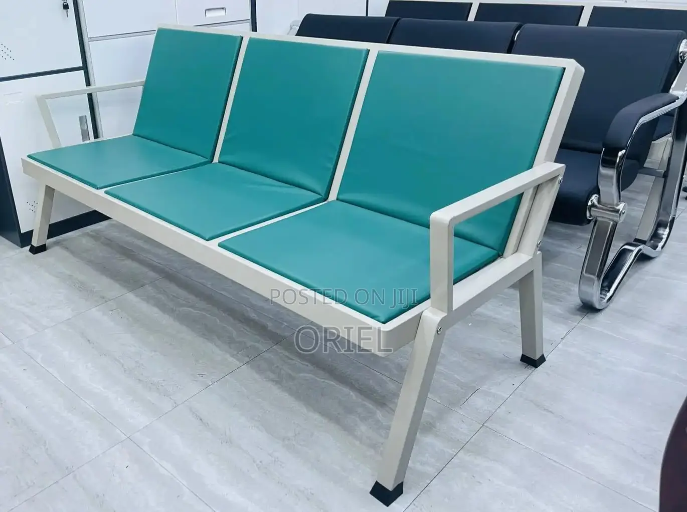 Office Bench : Waiting Area Office 3-Linked Padded Bench