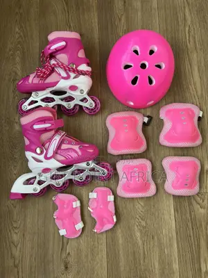 Full Set Adjustable Roller Skates With Gears for Kids