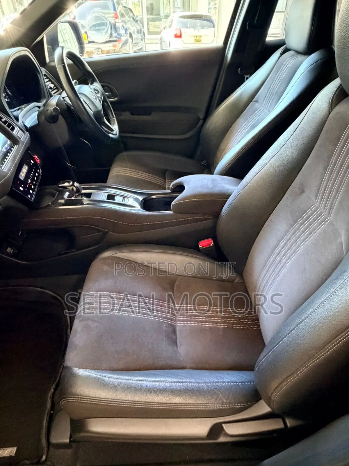 Honda Vezel 2019 Black