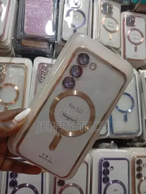 Magnetic Electroplated Clear Phone Case for Samsung Galaxy S23.