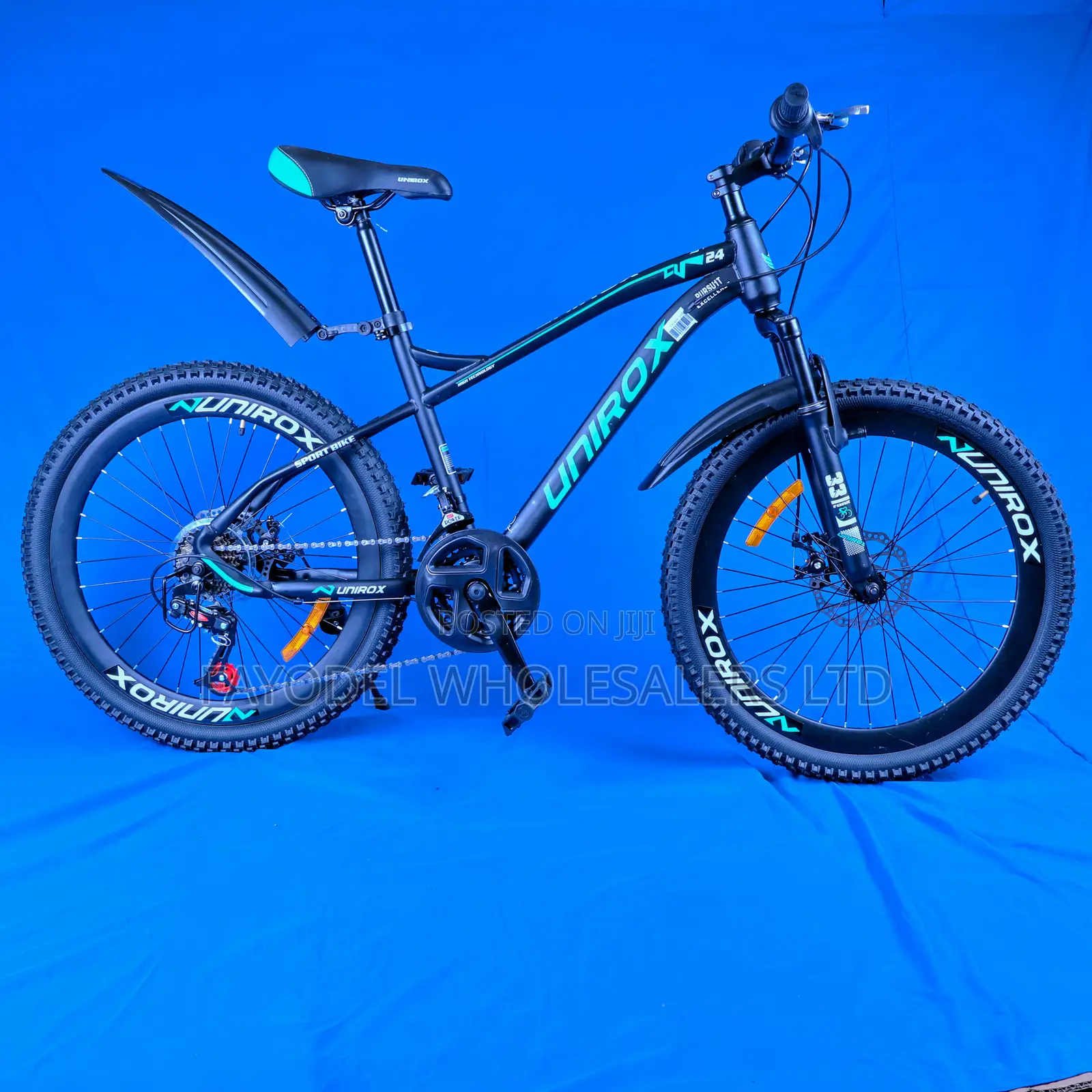 Unirox 24” 21-Speed Bike – Perfect for School Outdoor Adventures