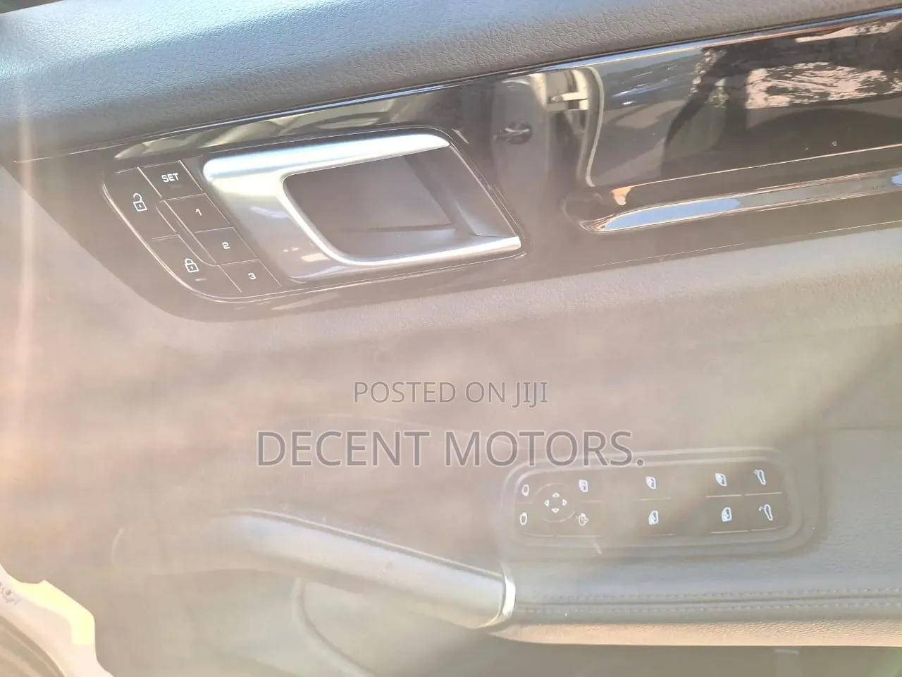 Porsche Cayenne Base AWD 2020 Off white