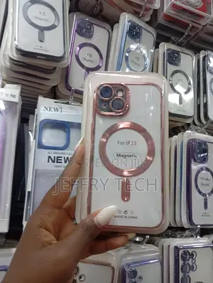Generic Magnetic Phone Cases Designed for the iPhone 15,