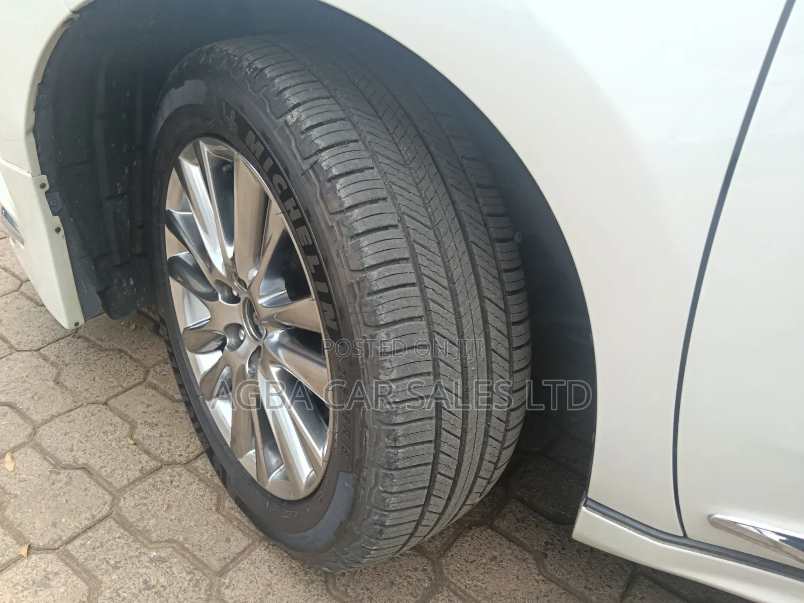 Toyota Harrier 2019 Pearl