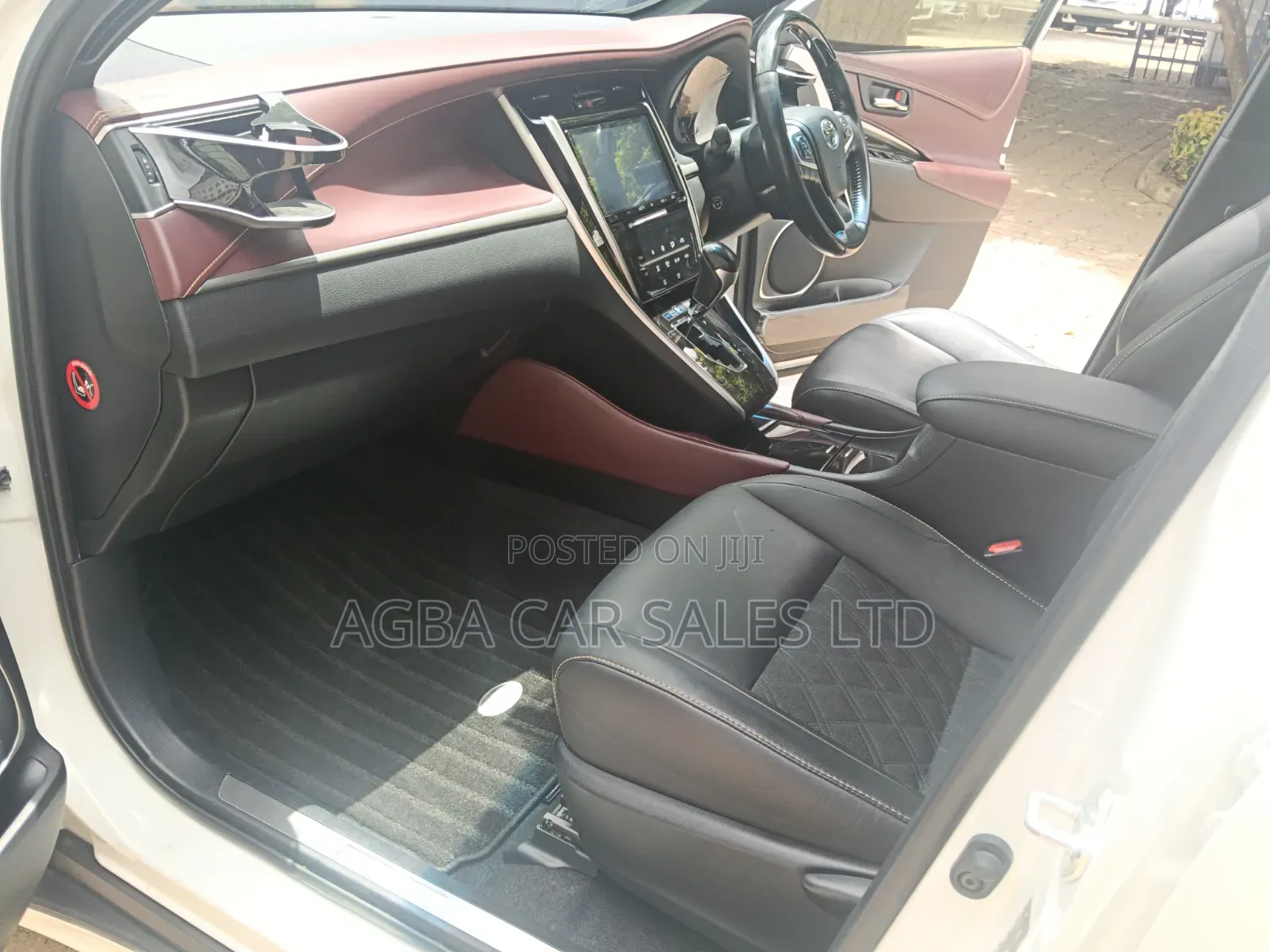 Toyota Harrier 2019 Pearl