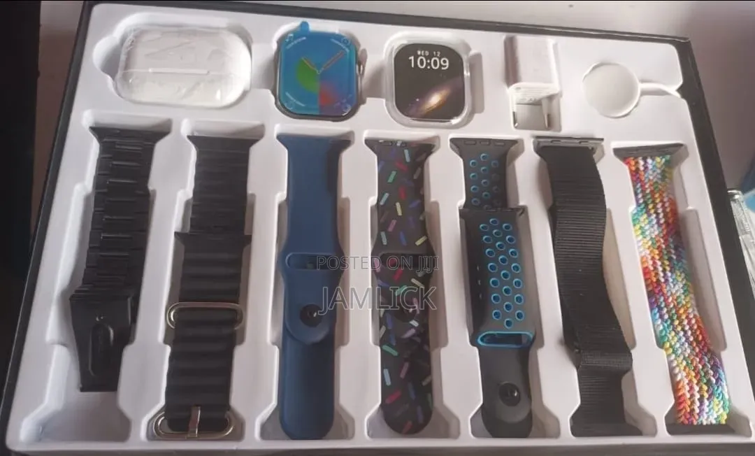 I30 Pro Max Smartwatch + 7 Straps + Airpods –