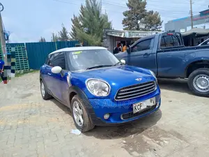 Mini Cooper 2014 Blue