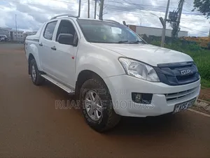 Isuzu D-MAX 2015 White