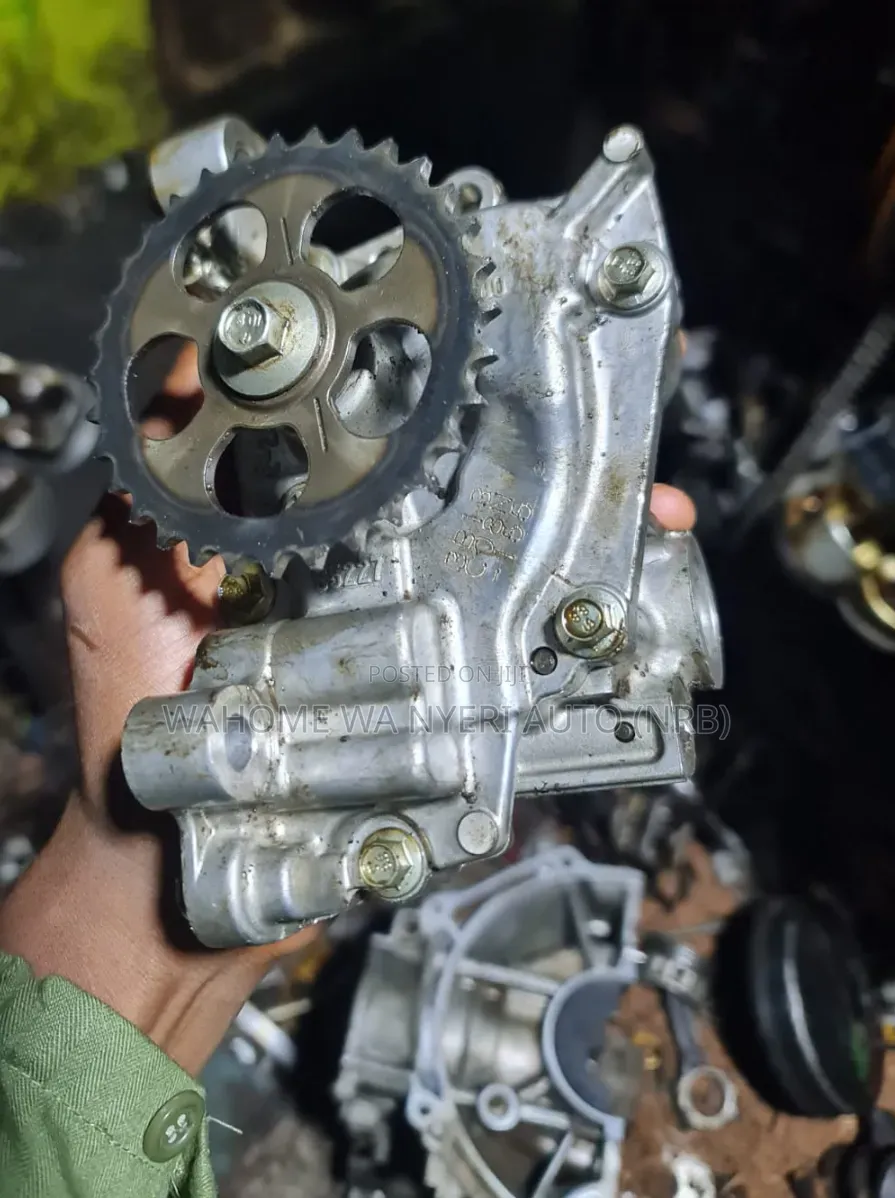 Oil Pump for Mazda Demio,Axela,Maxda 2 P3,Pe Engine