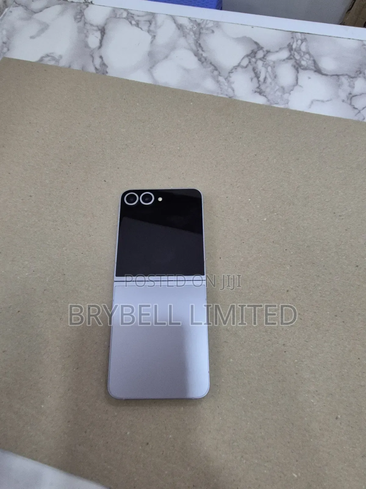 Samsung Galaxy Z Flip6 256 GB Black