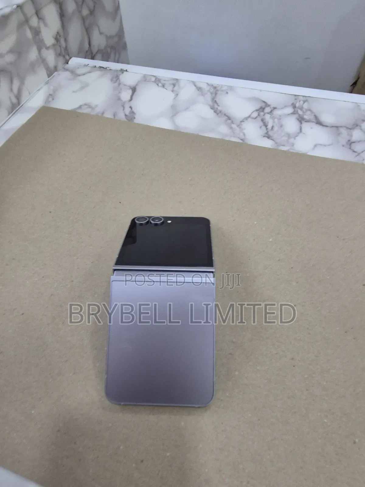 Samsung Galaxy Z Flip6 256 GB Black