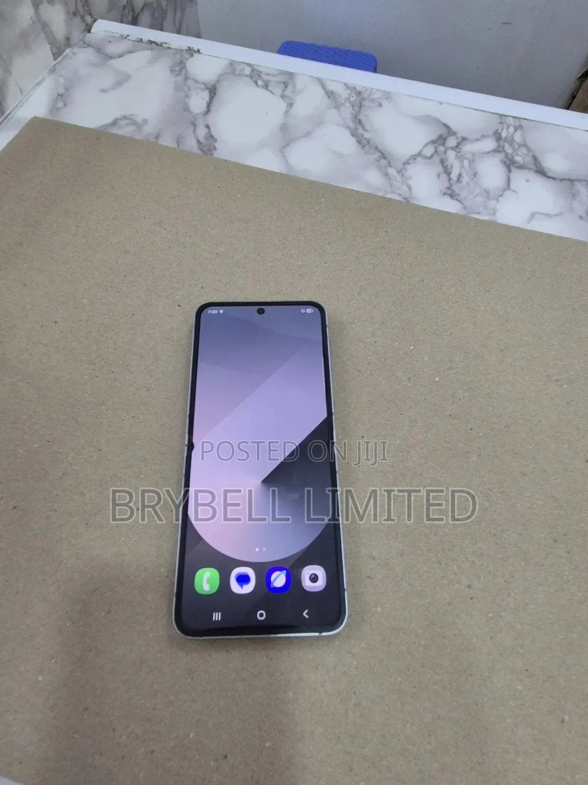 Samsung Galaxy Z Flip6 256 GB Black