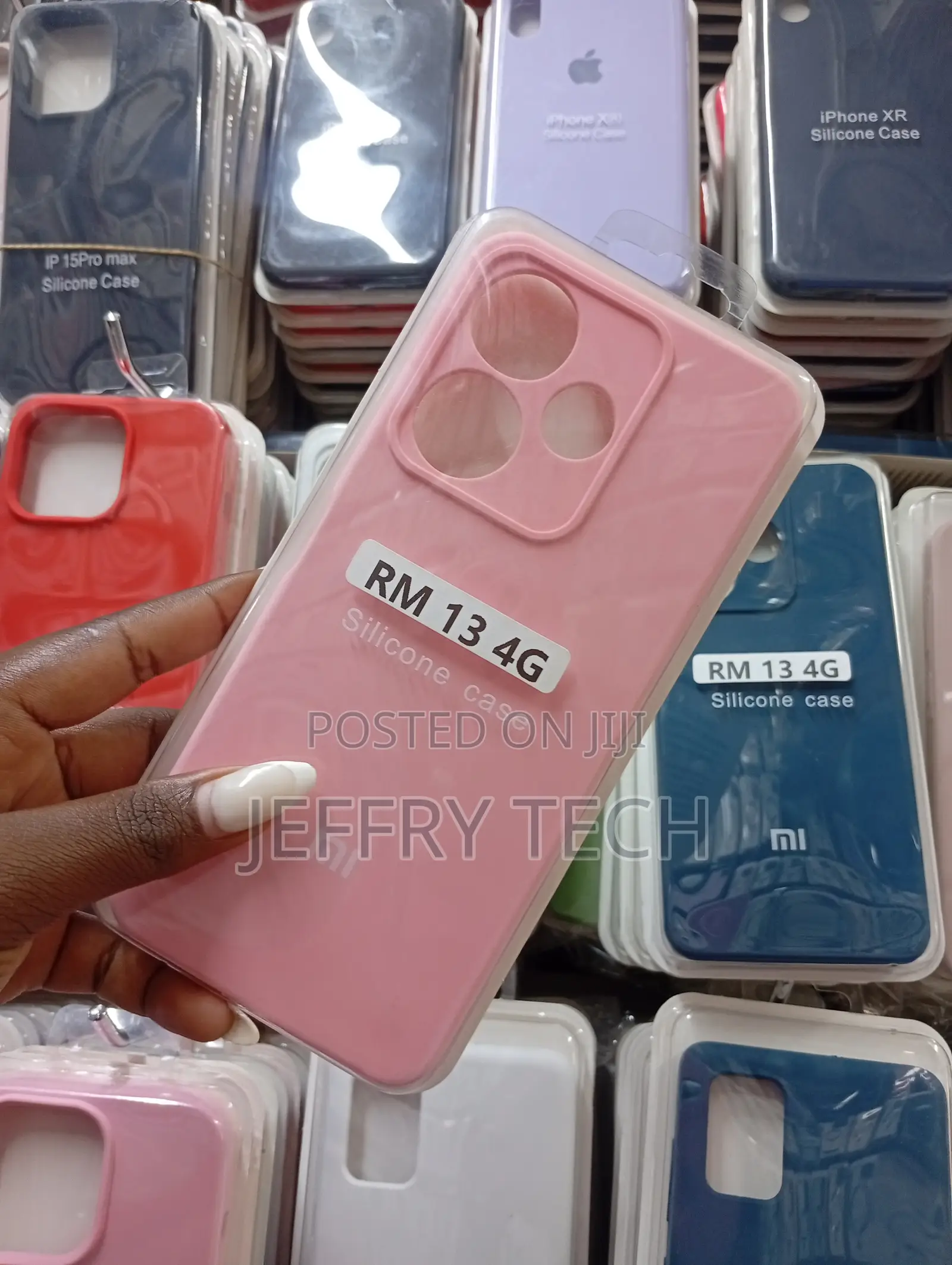 Silicone Case for the Xiaomi Redmi Note 13 4g Smartphone.