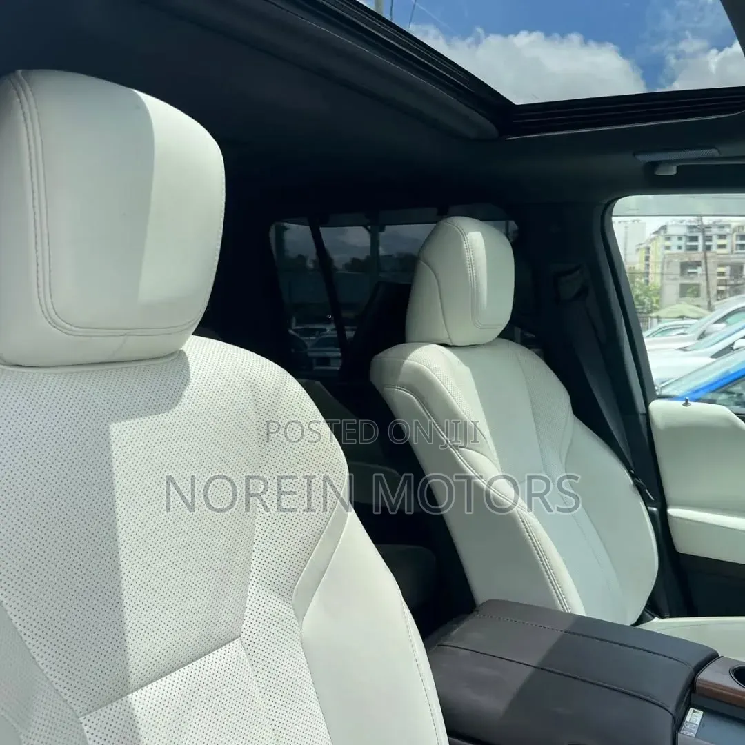 Lexus LX 2023 White