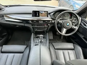 BMW X6 2018 Off white