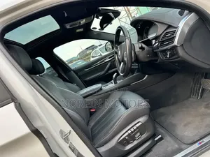 BMW X6 2018 Off white