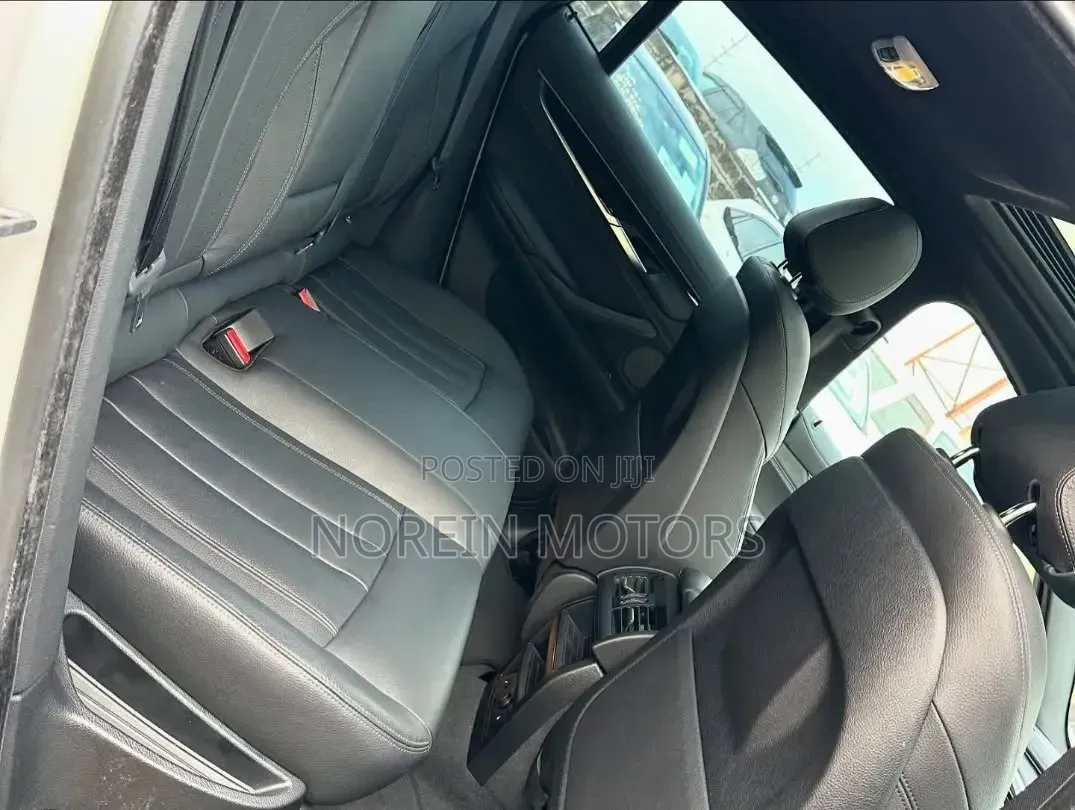 BMW X6 2018 Off white
