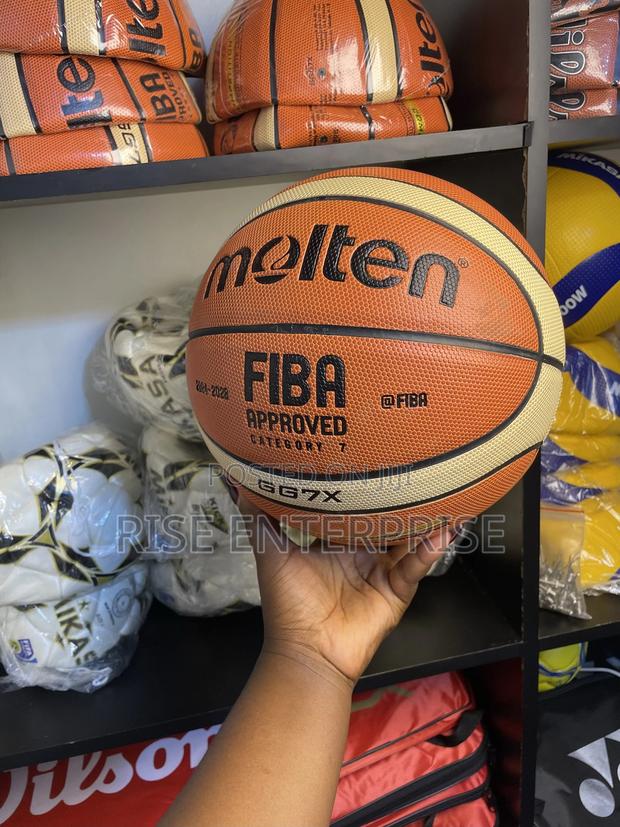 Molten Gg7x Basketball Size 7 Fiba Approved