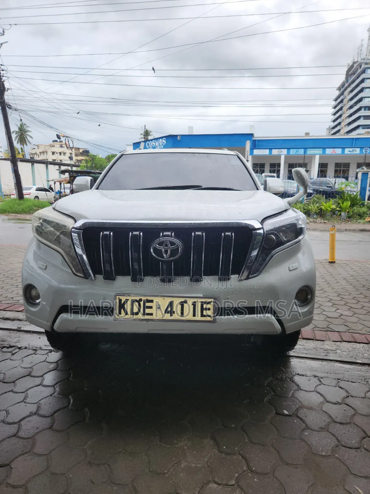 Toyota Land Cruiser 2014 White