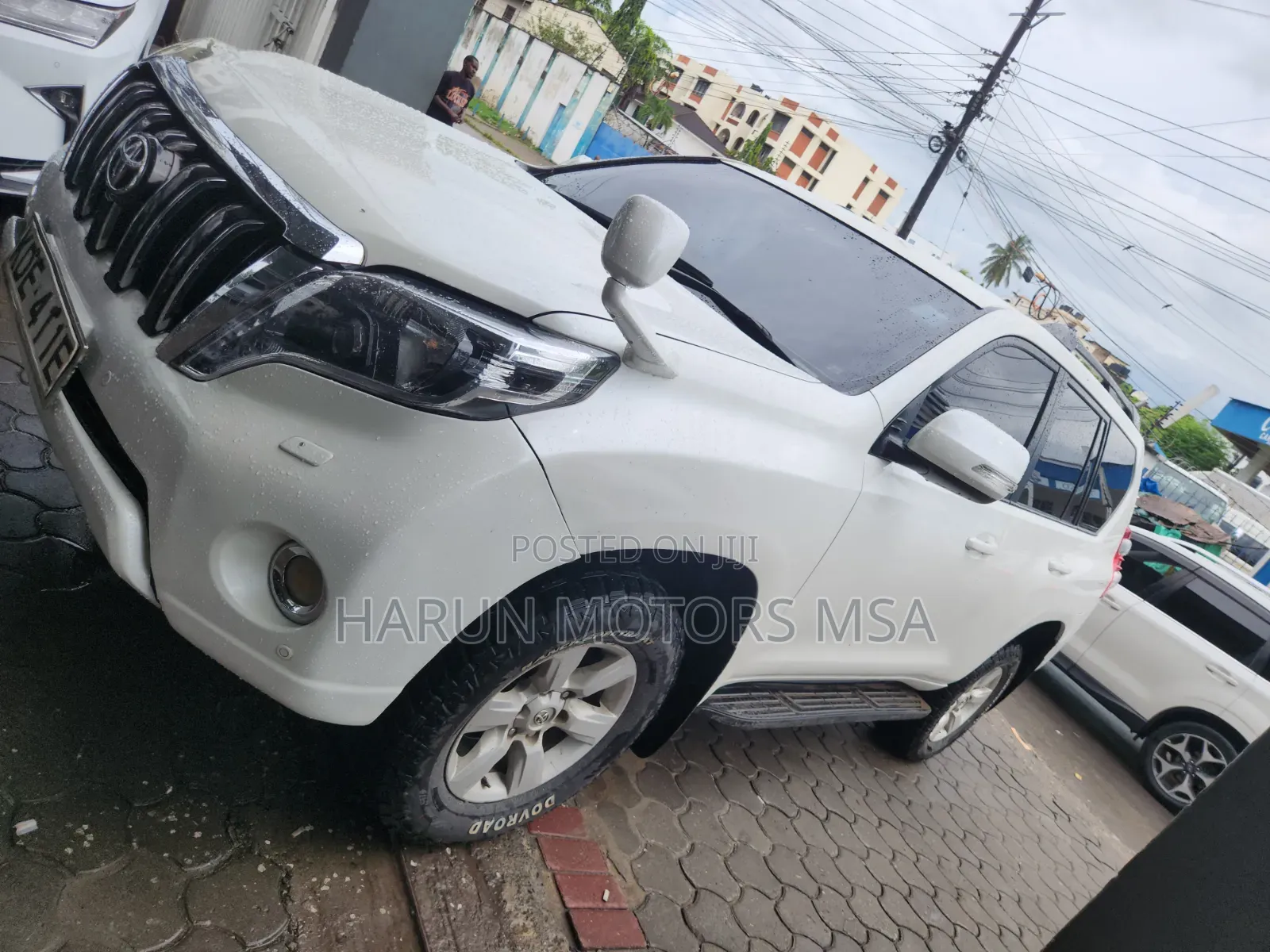 Toyota Land Cruiser 2014 White