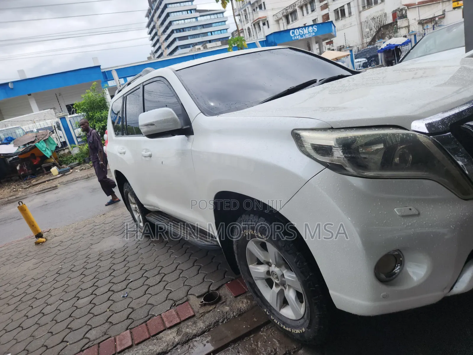 Toyota Land Cruiser 2014 White