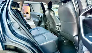 Toyota RAV4 2019