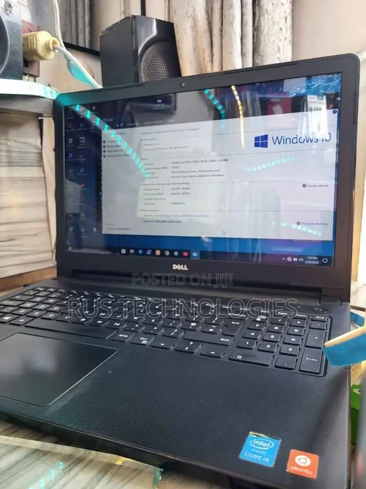 Laptop Dell Vostro 3000 8GB Intel Core i5 HDD 256GB