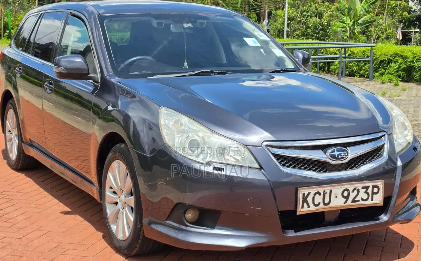 Subaru Legacy 2012