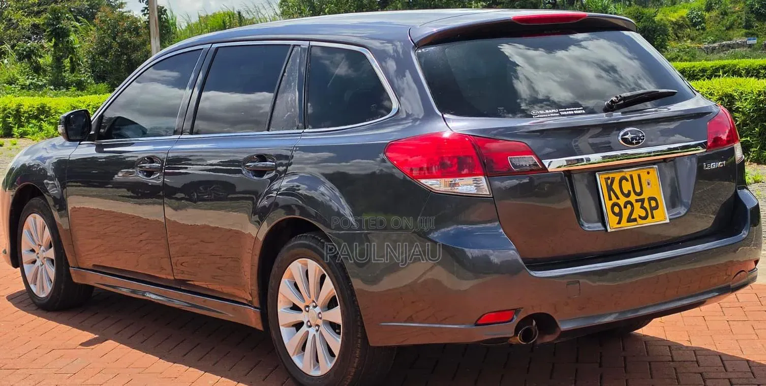 Subaru Legacy 2012