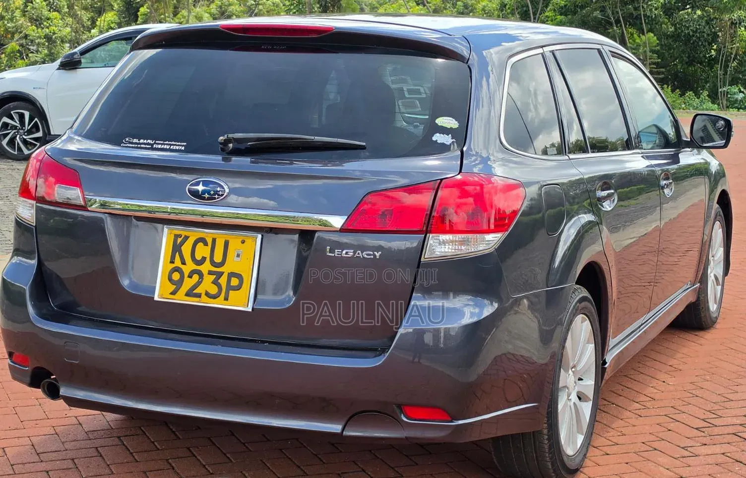 Subaru Legacy 2012