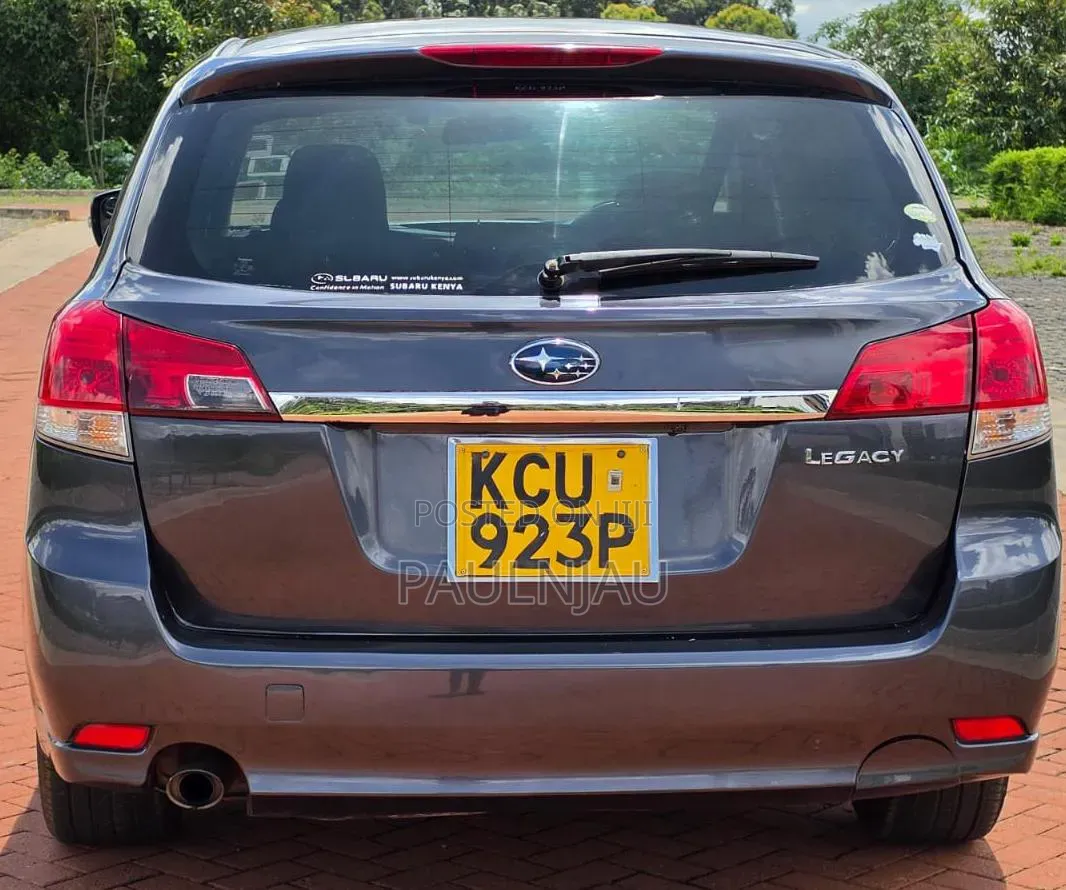 Subaru Legacy 2012