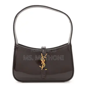 Saint Laurent Le 5 À 7 Hobo Bag