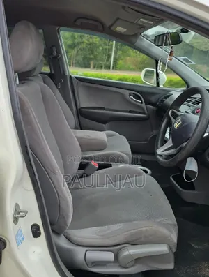 Honda Stream 2010