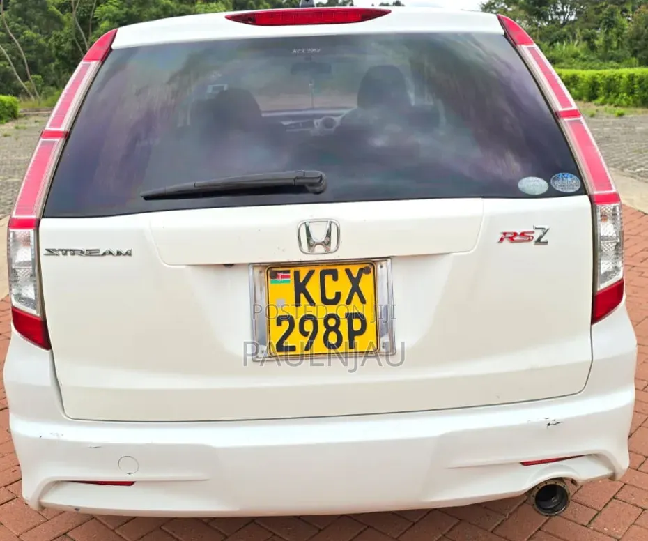Honda Stream 2010