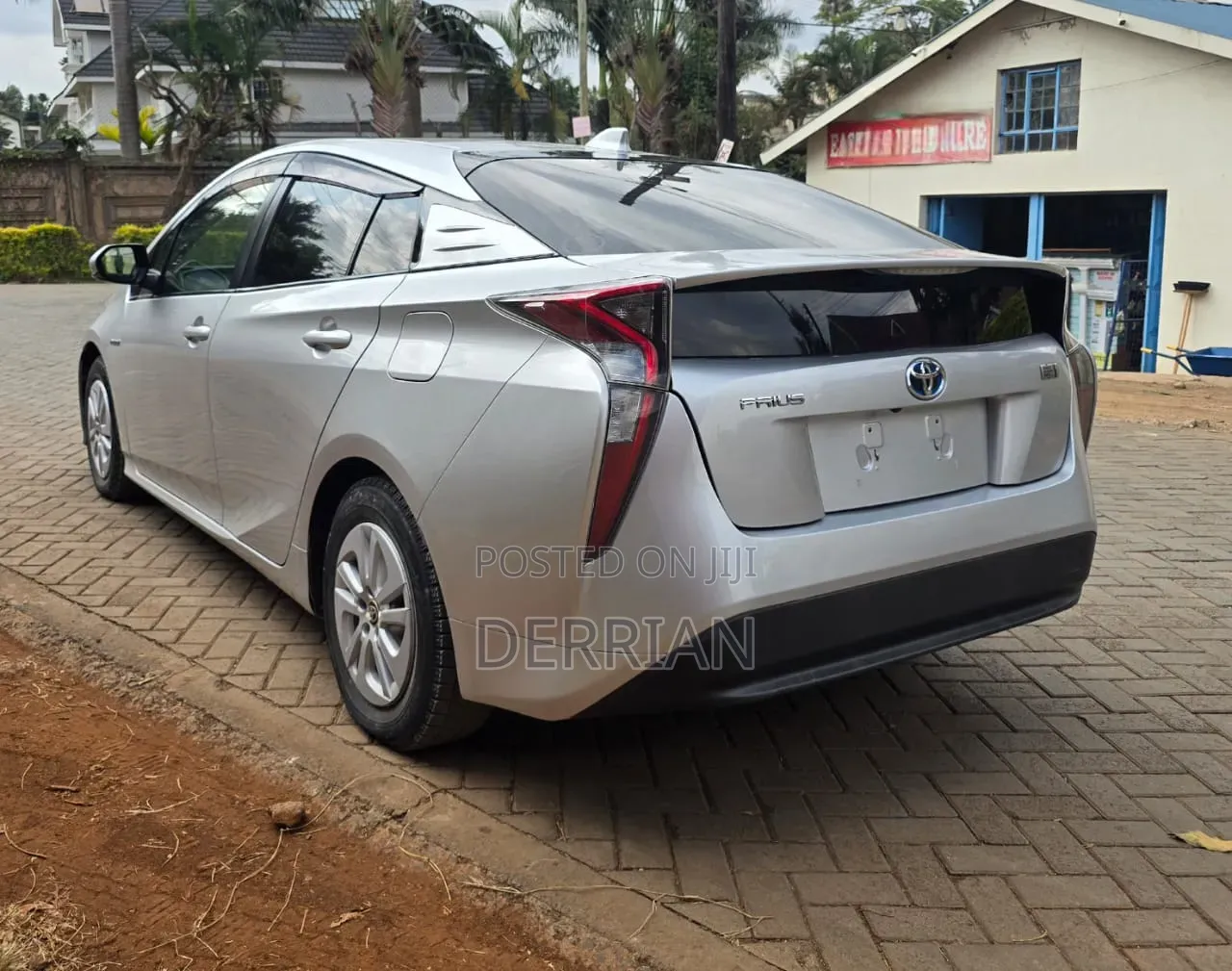 Toyota Prius 2018 Silver