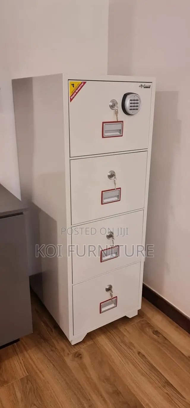 Storage Units; Heavy Metallic 270kgs Executive Cabinet Safe
