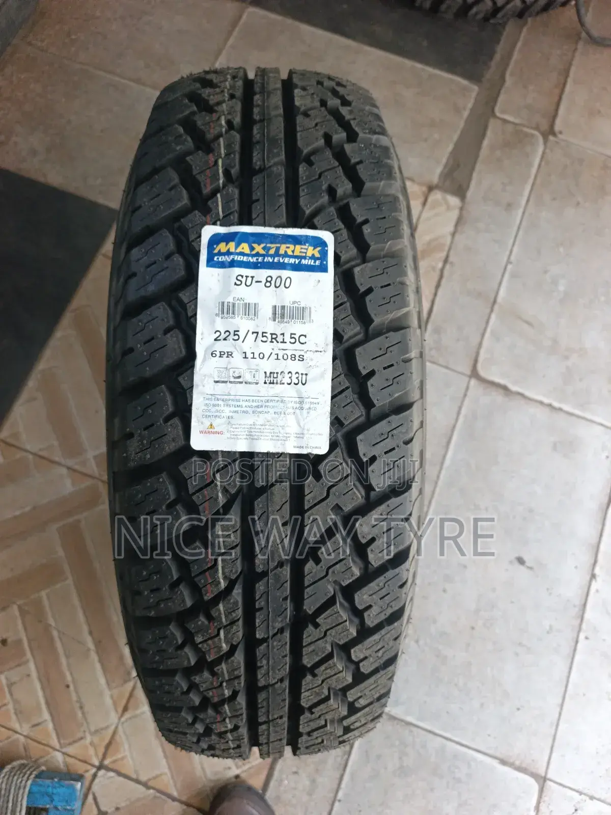225/75/15 Maxtrek