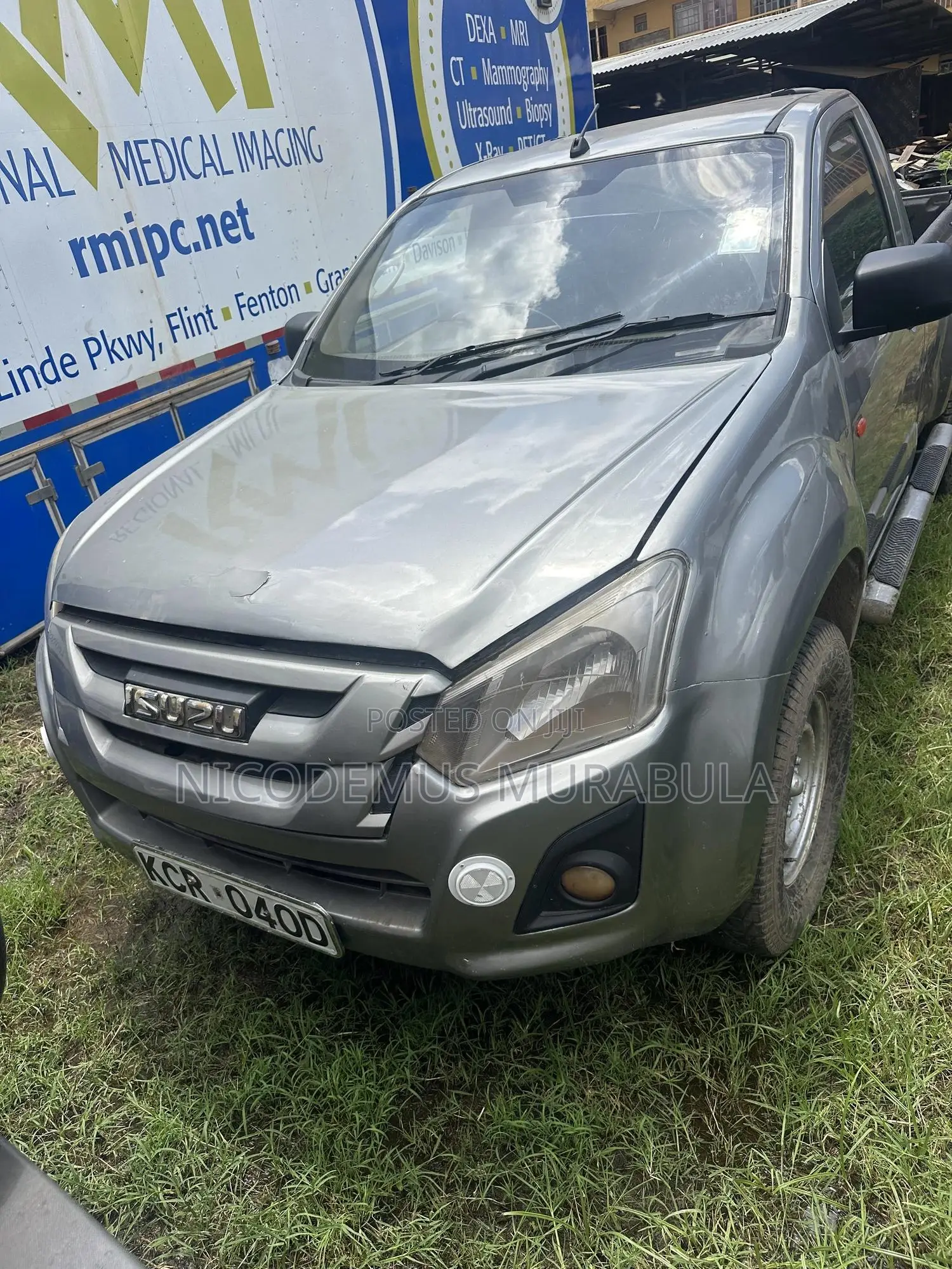 Isuzu D-MAX 2018 Gray
