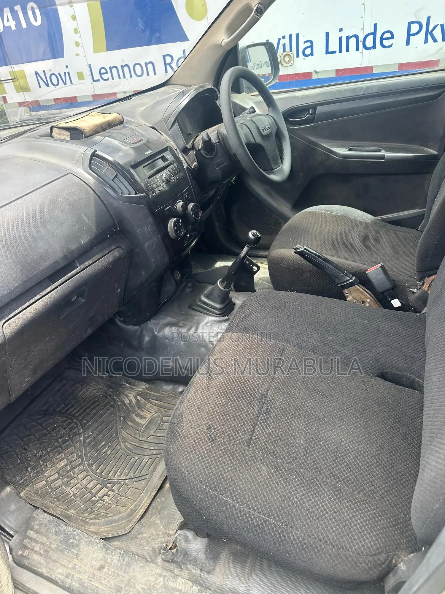 Isuzu D-MAX 2018 Gray