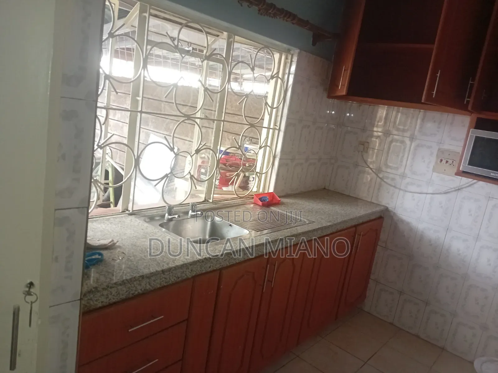 3bdrm House in Nairobi West for rent