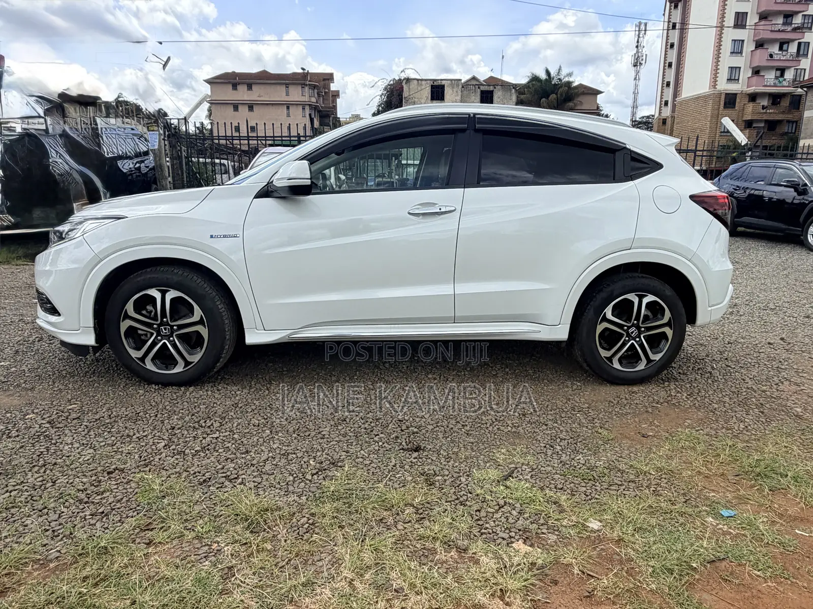 Honda Vezel 1.5 Hybrid 2WD 2018 Pearl